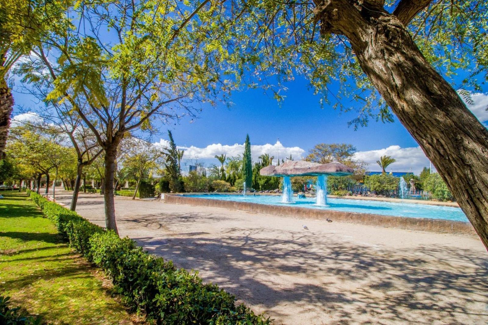 Parque De Las Naciones Dragon Con Garaje ! Τορεβιέχα Εξωτερικό φωτογραφία
