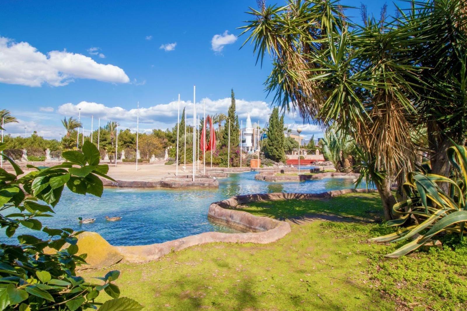 Parque De Las Naciones Dragon Con Garaje ! Τορεβιέχα Εξωτερικό φωτογραφία